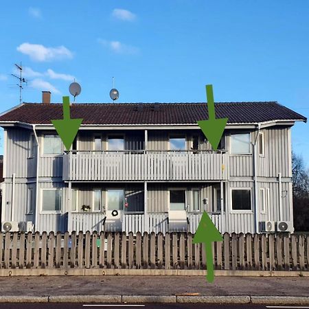 3 Laegenheter Med Totalt 5 Sovrum Och 8 Baeddar Ruda 外观 照片
