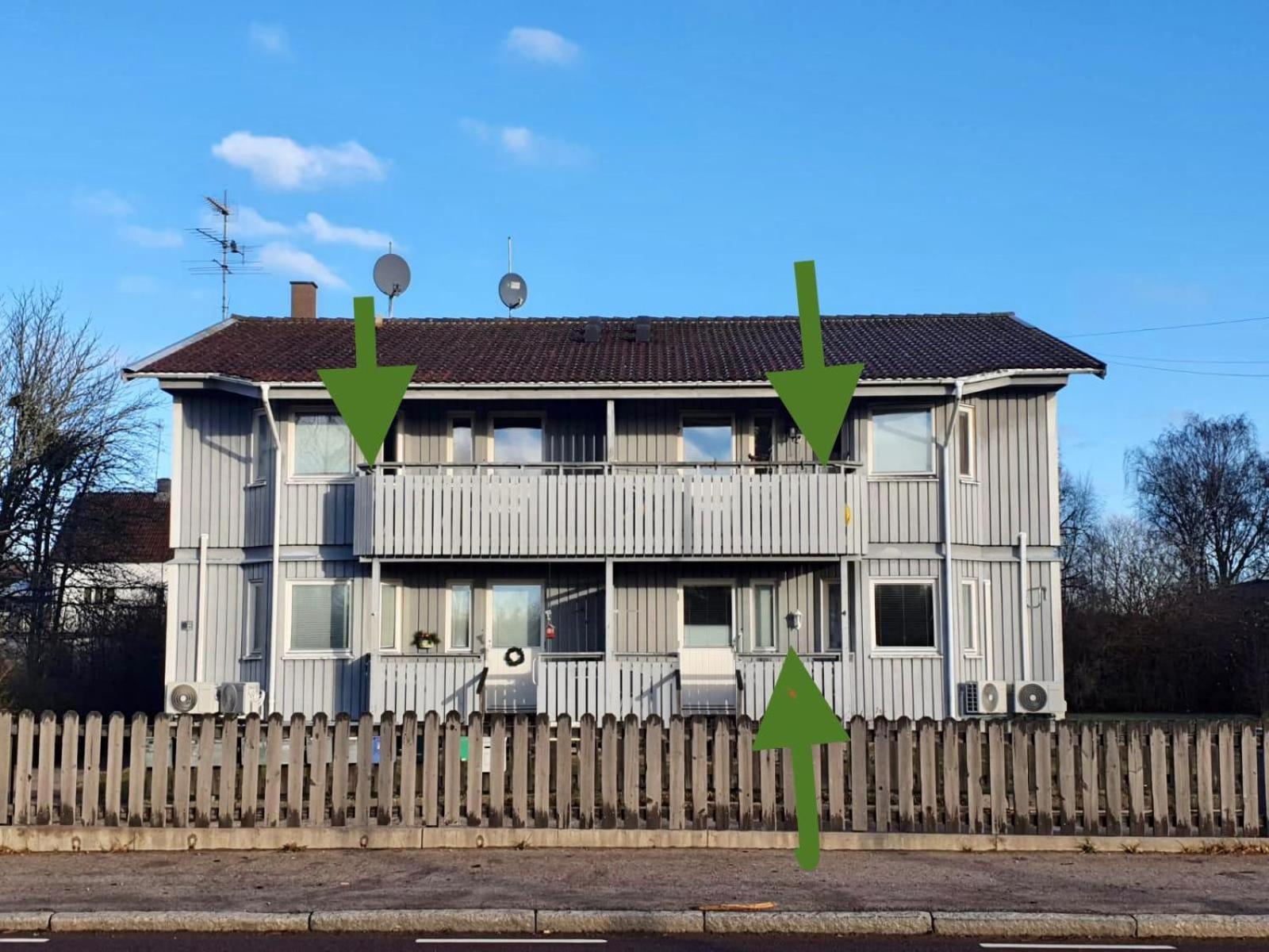 3 Laegenheter Med Totalt 5 Sovrum Och 8 Baeddar Ruda 外观 照片